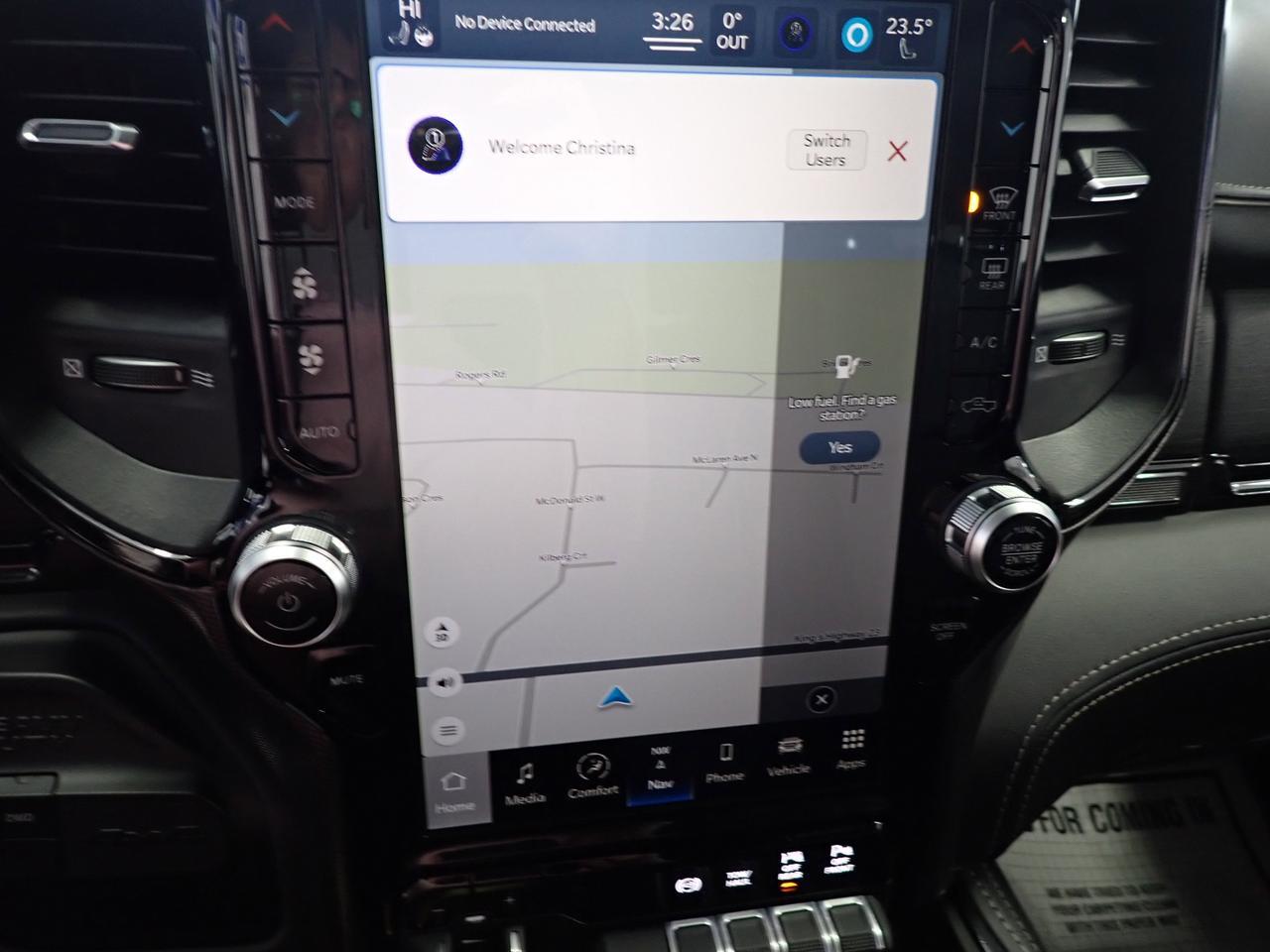 2022 Ram 3500 Limited 4WD CREW CAB LEATHER NAVI 8' BOX *DIESEL* Listowel ON