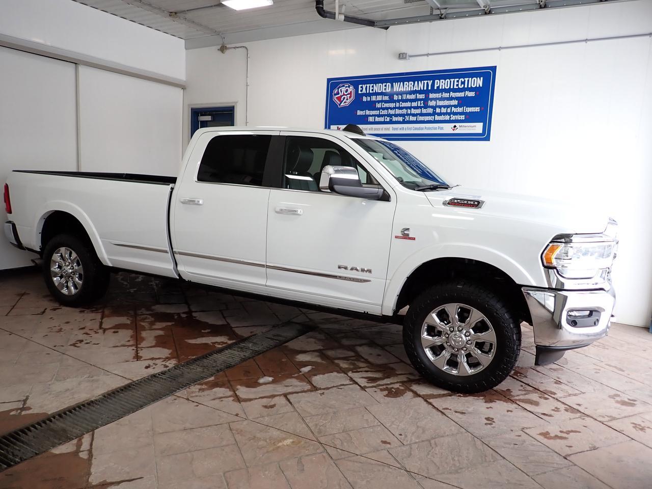 2022 Ram 3500 Limited 4WD CREW CAB LEATHER NAVI 8' BOX *DIESEL*