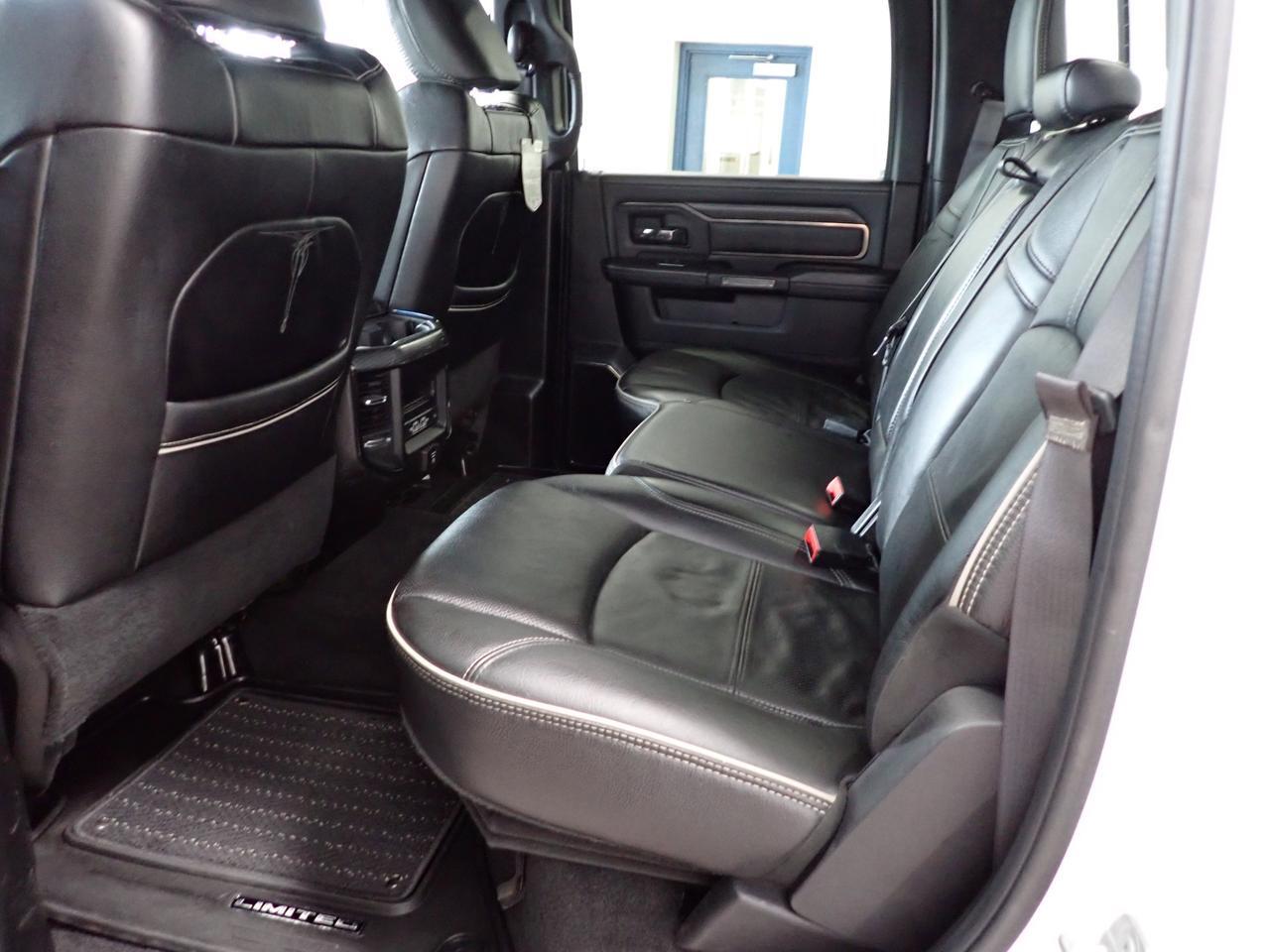 2022 Ram 3500 Limited 4WD CREW CAB LEATHER NAVI 8' BOX *DIESEL* Listowel ON