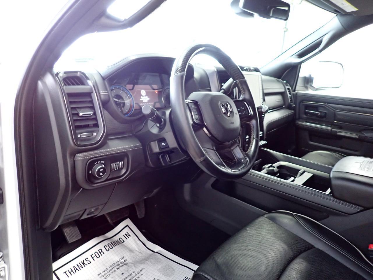 2022 Ram 3500 Limited 4WD CREW CAB LEATHER NAVI 8' BOX *DIESEL* Listowel ON