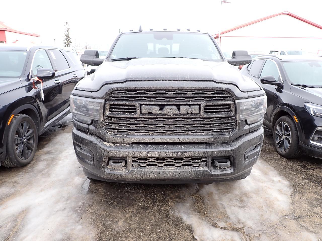 2022 Ram 3500 Limited 4WD MEGA CAB 6'4" BOX *DIESEL** Listowel ON