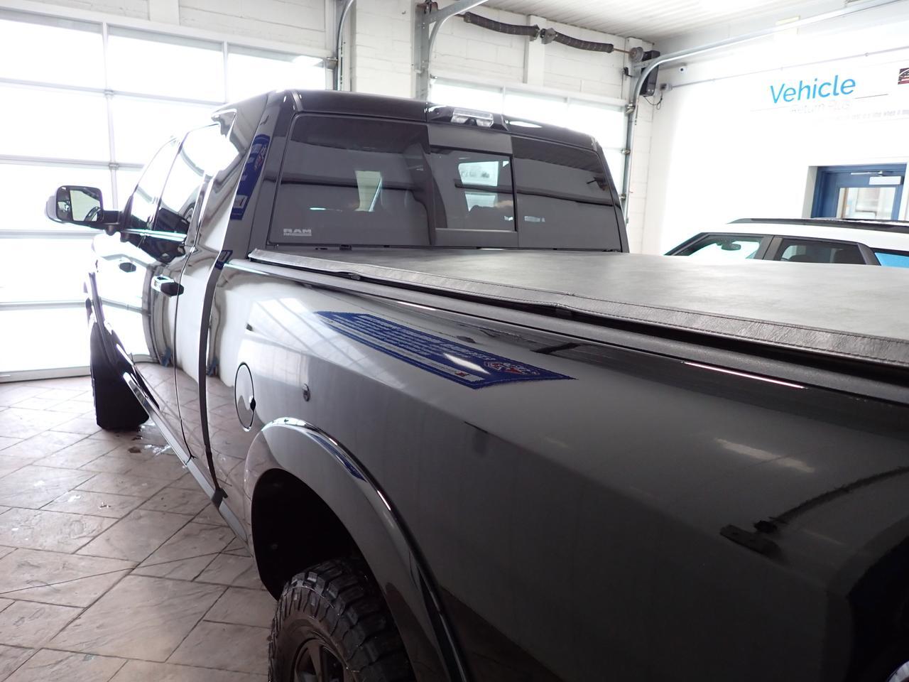 2022 Ram 3500 Limited 4WD MEGA CAB 6'4" BOX LEATHER NAVI SUNROOF *DIESEL** Listowel ON
