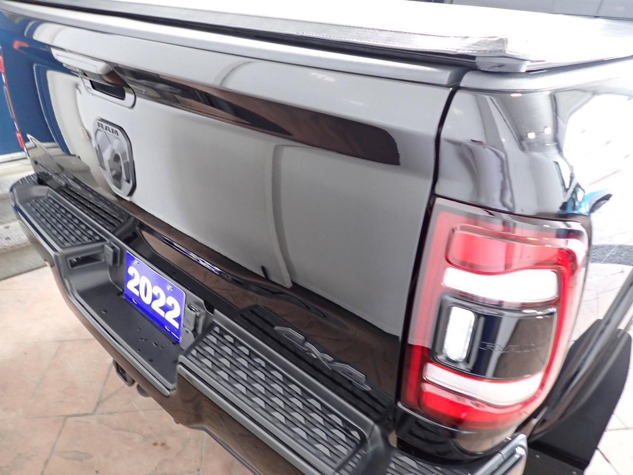 2022 Ram 3500 Limited 4WD MEGA CAB 6'4" BOX LEATHER NAVI SUNROOF *DIESEL** Listowel ON