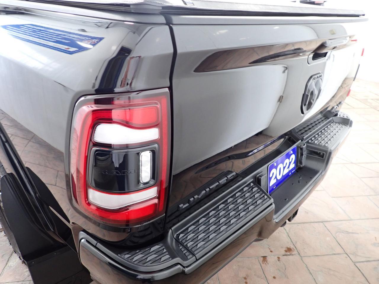 2022 Ram 3500 Limited 4WD MEGA CAB 6'4" BOX LEATHER NAVI SUNROOF *DIESEL** Listowel ON