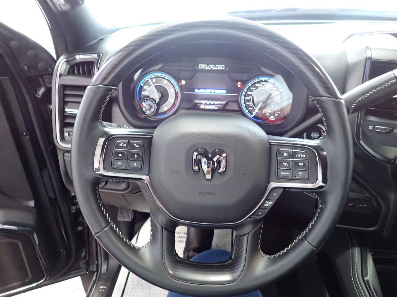 2022 Ram 3500 Limited 4WD MEGA CAB 6'4" BOX LEATHER NAVI SUNROOF *DIESEL** Listowel ON