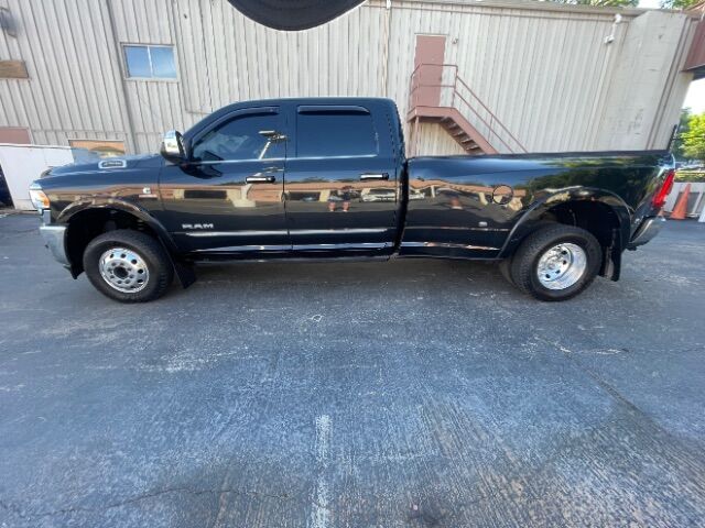 2022 Ram 3500 Limited Crew Cab 4x4 8' Box