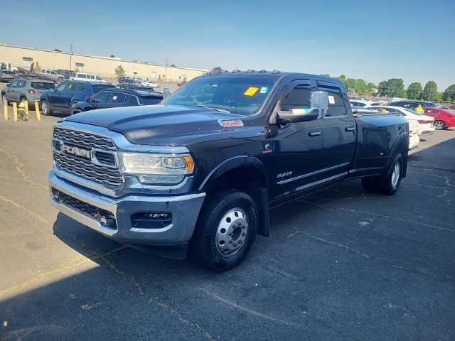 2022 Ram 3500 Limited Crew Cab 4x4 8' Box Charlotte NC