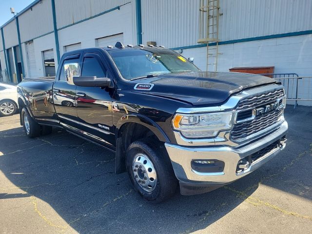 2022 Ram 3500 Limited Crew Cab 4x4 8' Box