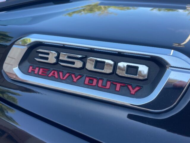 2022 Ram 3500 Limited Crew Cab 4x4 8' Box Charlotte NC