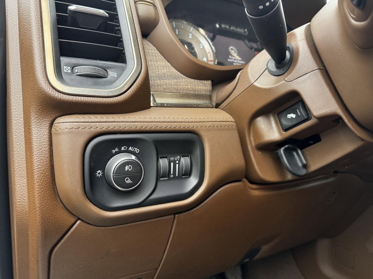 2022 Ram 3500 Limited Longhorn Crew Cab 4x4 | Cummins Diesel | Low KMs | Leather | Heated Vented Seats | NAV Redwater AB