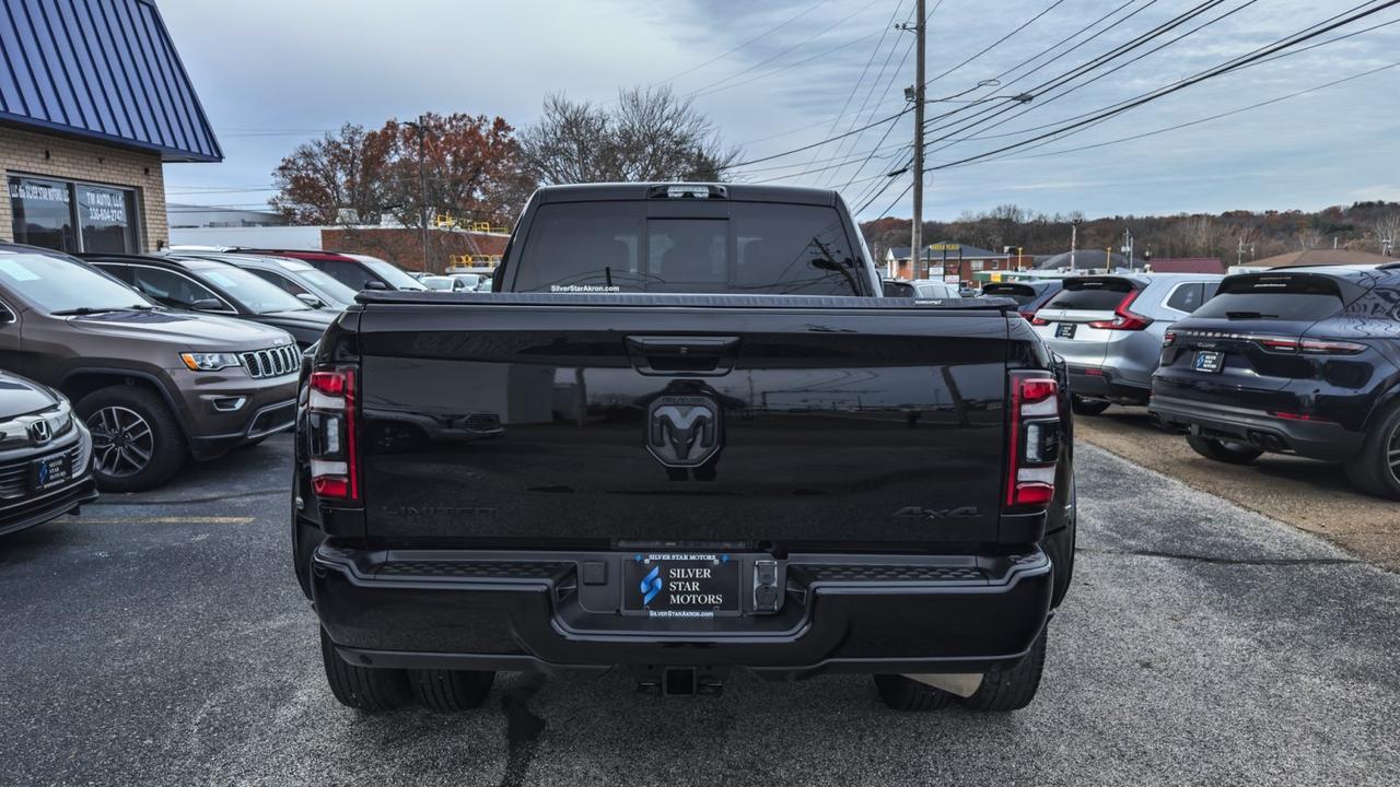 2022 Ram 3500 Limited Mega Cab 4x4 Tallmadge OH