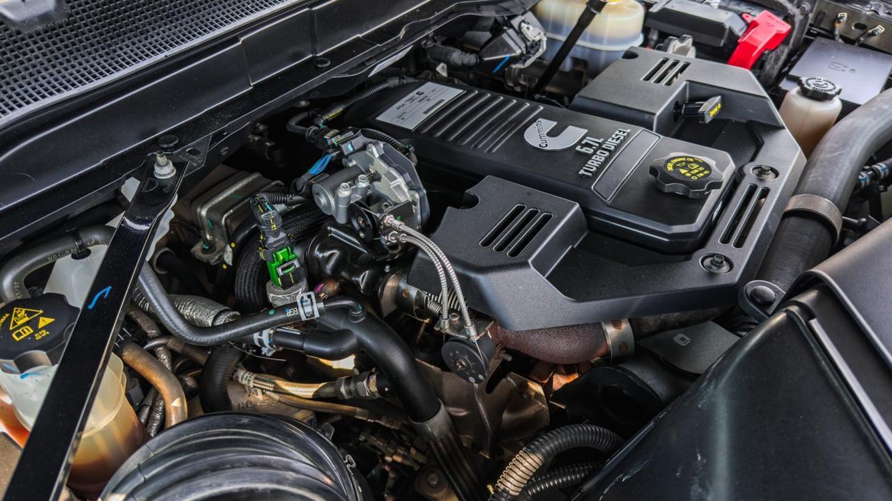 2022 Ram 3500 Limited Mega Cab 4x4 Tallmadge OH