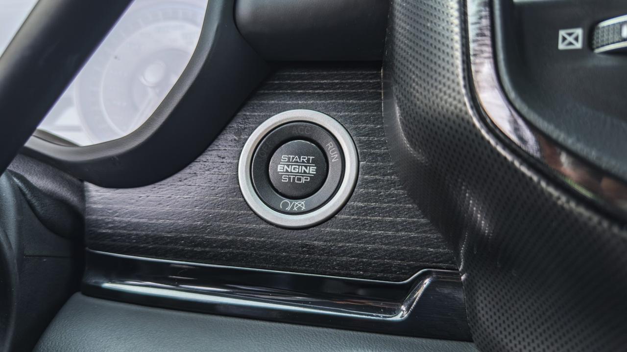 2022 Ram 3500 Limited Mega Cab 4x4 Tallmadge OH