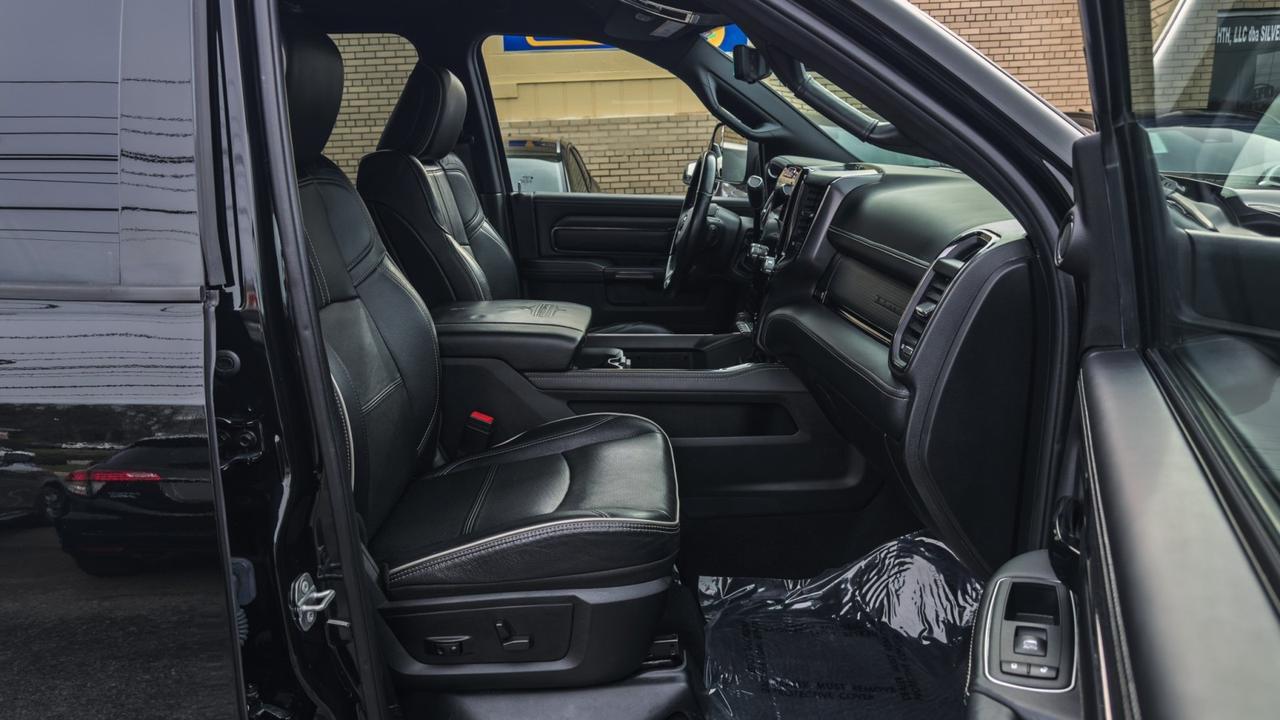 2022 Ram 3500 Limited Mega Cab 4x4 Tallmadge OH