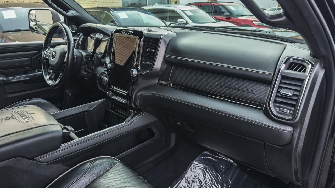 2022 Ram 3500 Limited Mega Cab 4x4 Tallmadge OH