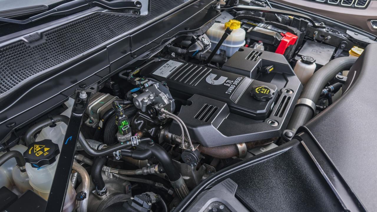 2022 Ram 3500 Limited Mega Cab 4x4 Tallmadge OH