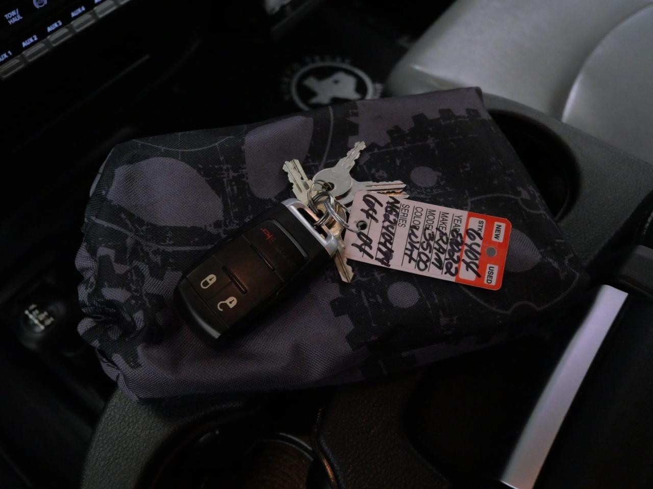 2022 Ram 3500 SRW Tradesman Aisin 6.7L Cummins 4x4 Mansfield TX