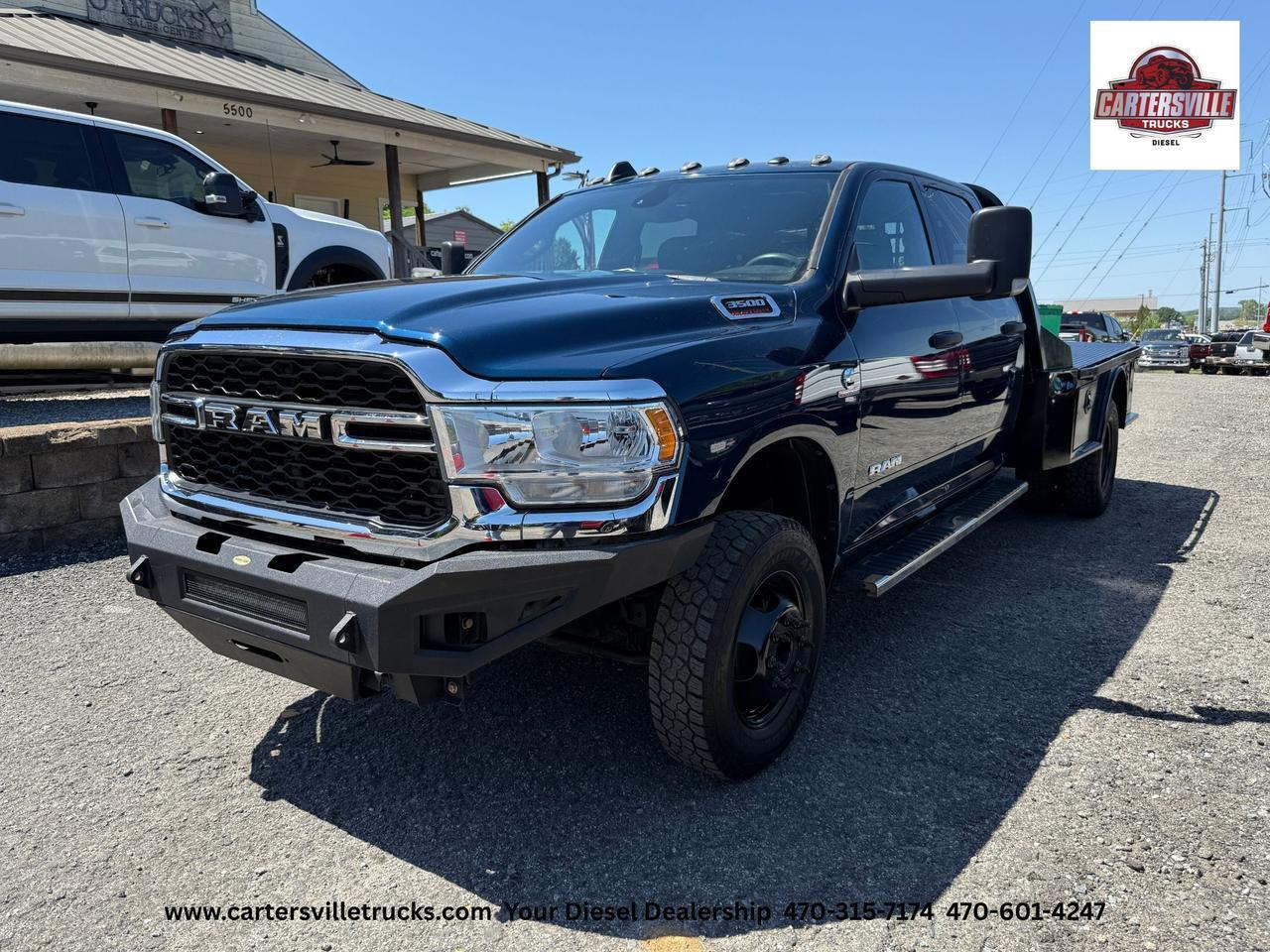2022 Ram 3500 Tradesman 4X4 - DUALLY - FLATBED - UCONNECT - 50G TANK Cartersville GA