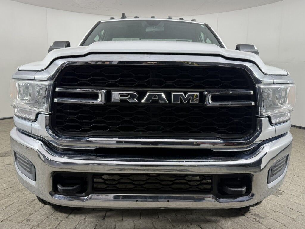 2022 Ram 3500 Tradesman 4x4 Reg Cab 8' Box