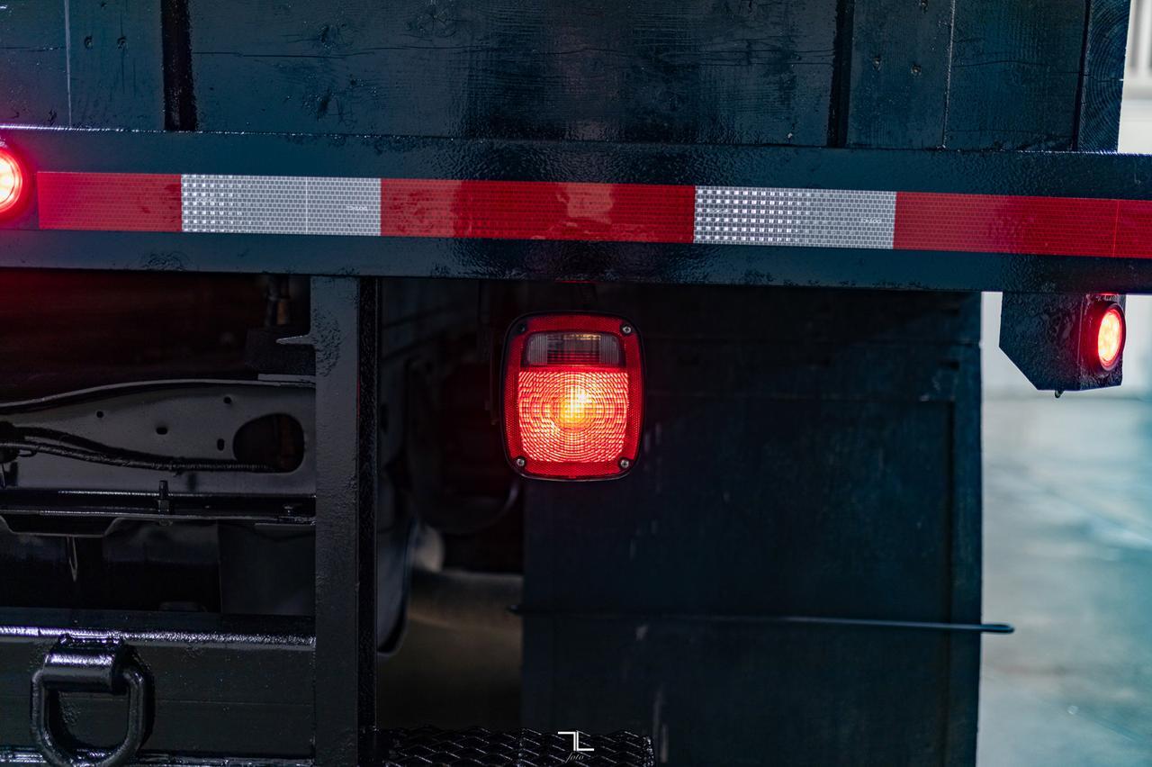 2022 Ram 4500 4x4 Crew Cab Tradesman Deck HEMI BCam Red Deer AB