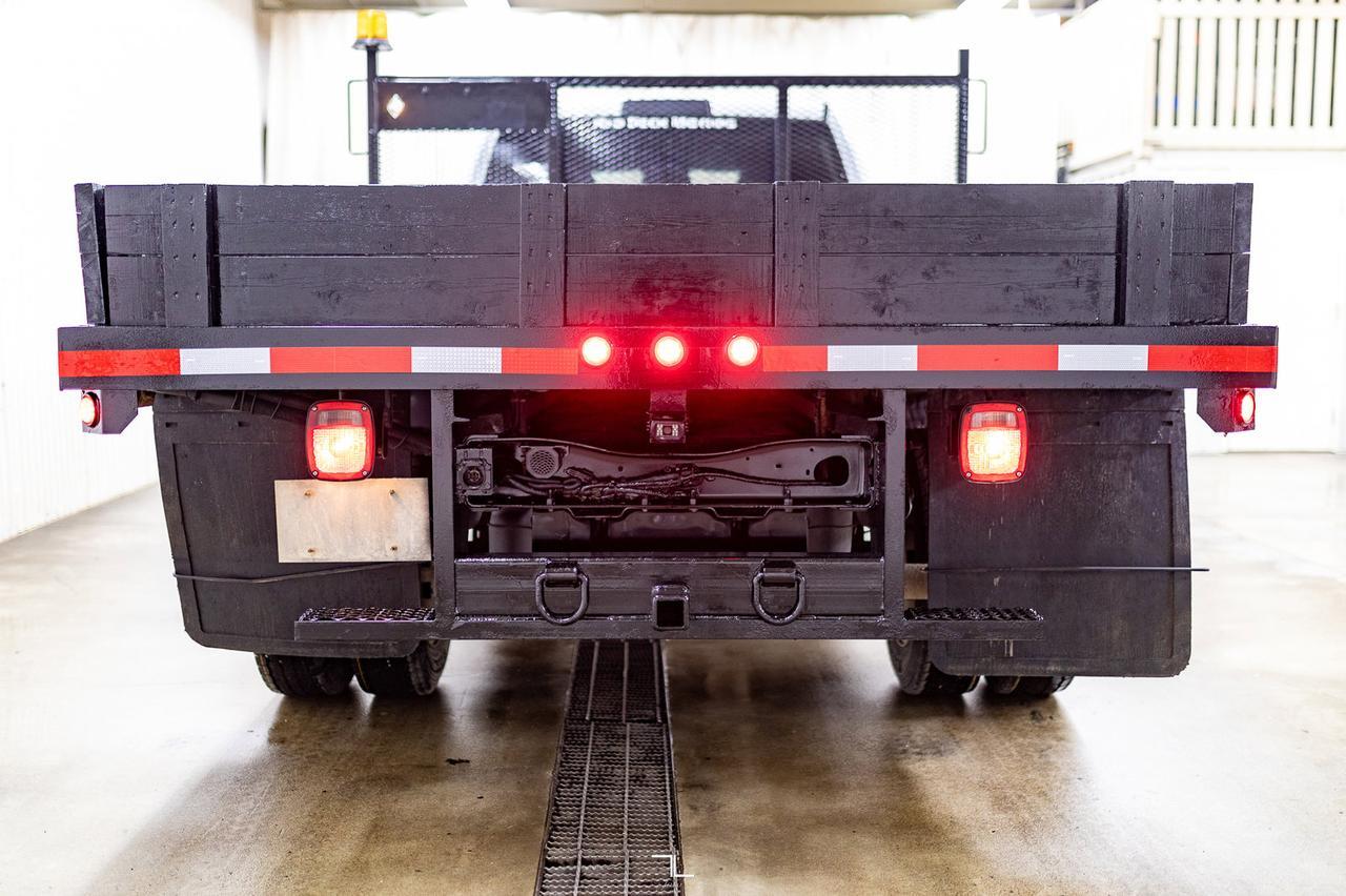 2022 Ram 4500 4x4 Crew Cab Tradesman Deck HEMI BCam Red Deer AB