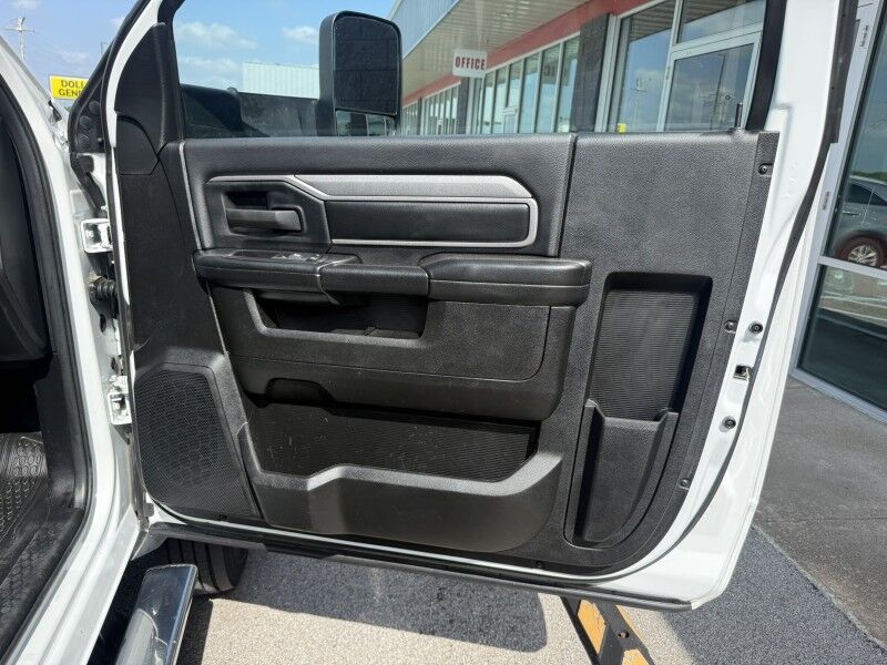 2022 Ram 5500 4x4 Cable Dispenser Bucket Truck 60k mi's Tradesman Collinsville OK