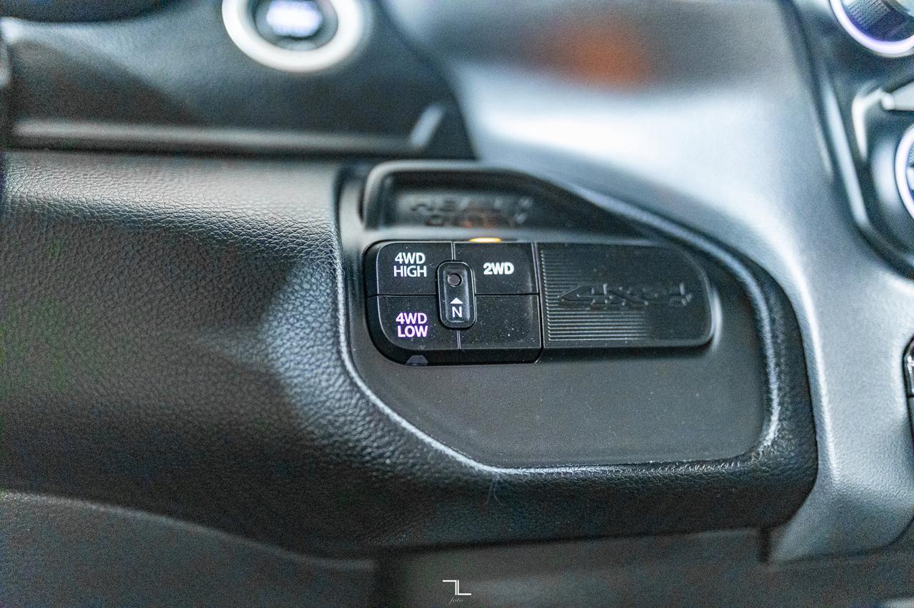 2022 Ram 5500 4x4 Crew Cab SLT Diesel Deck AISIN Red Deer AB