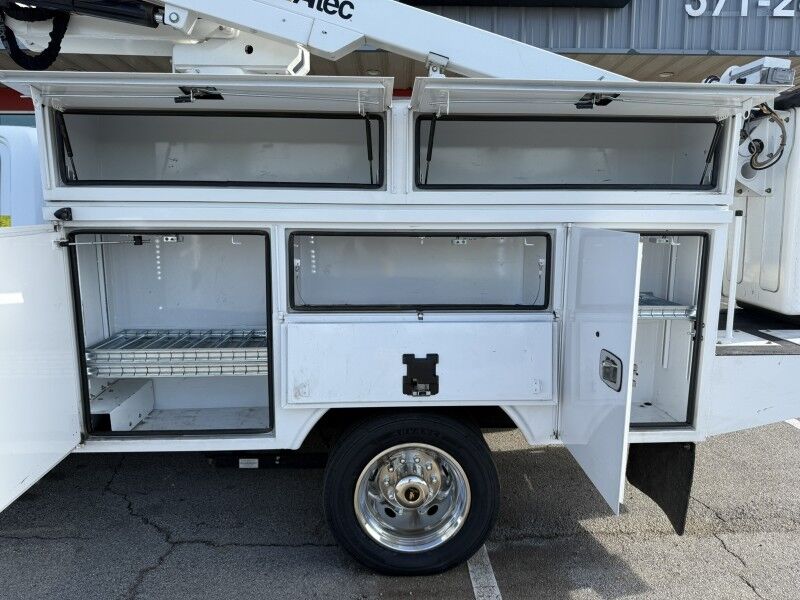 2022 Ram 5500 4x4 Diesel Altec Bucket Truck 26k mi's Tradesman Collinsville OK