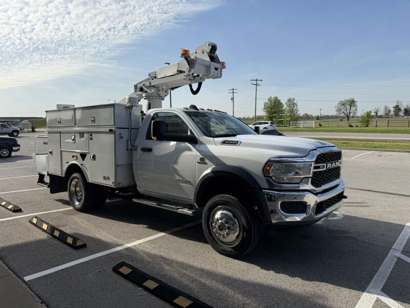 2022 Ram 5500 4x4 Diesel Altec Bucket Truck 26k mi's Tradesman Collinsville OK