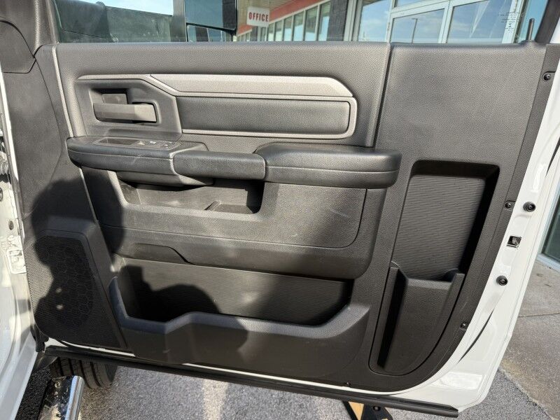 2022 Ram 5500 4x4 Diesel Altec Bucket Truck 26k mi's Tradesman Collinsville OK