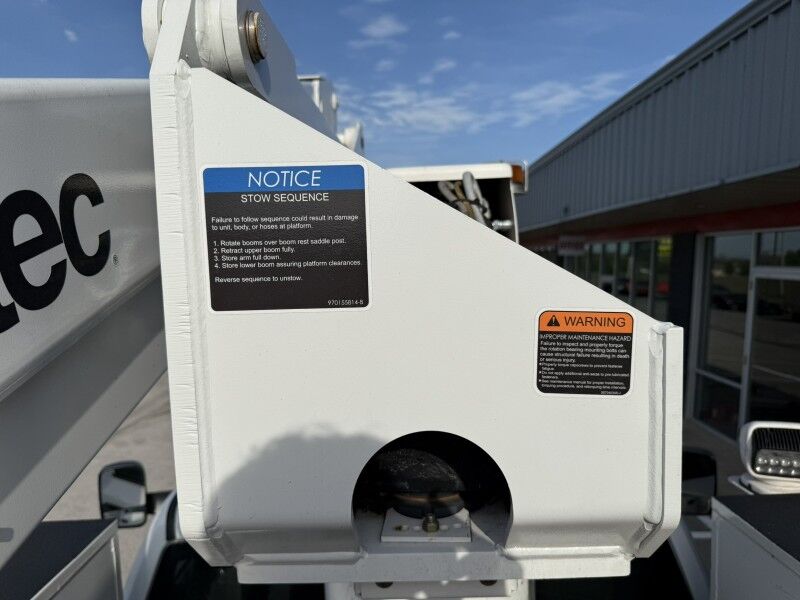 2022 Ram 5500 4x4 Diesel Altec Bucket Truck 26k mi's Tradesman Collinsville OK