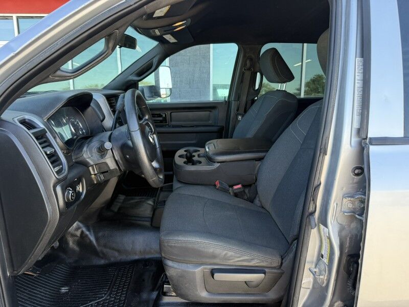 2022 Ram 5500 4x4 Diesel Flatbed 52k mi's Tradesman Collinsville OK
