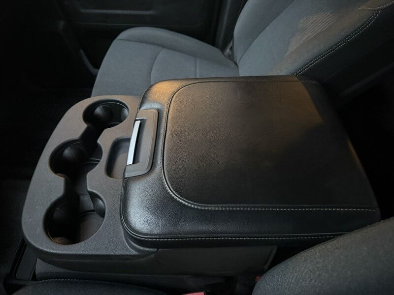 2022 Ram 5500 4x4 Diesel Flatbed 67k mi's Tradesman Collinsville OK