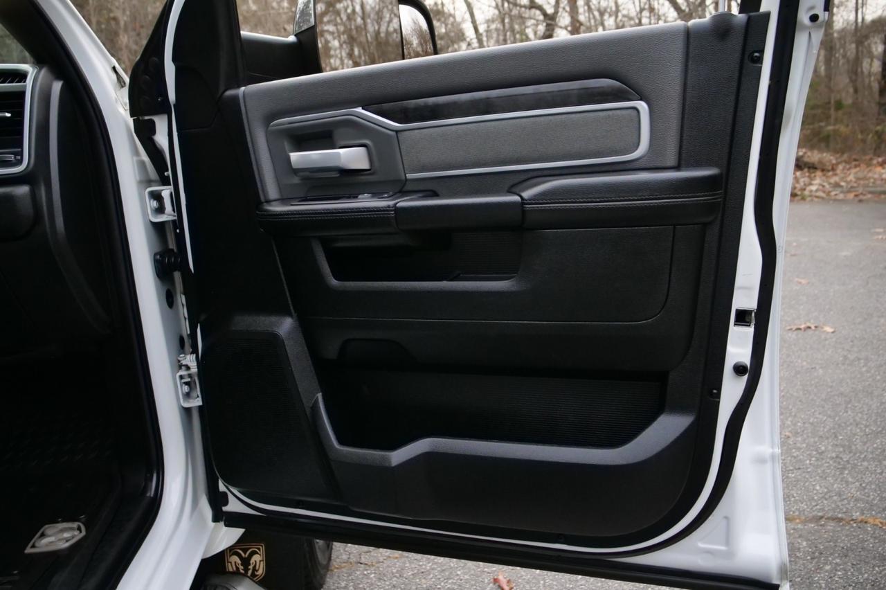 2022 Ram 5500 Chassis Cab SLT / Aisin / 6.7L Cummins Turbo Diesel! Lincolnton NC