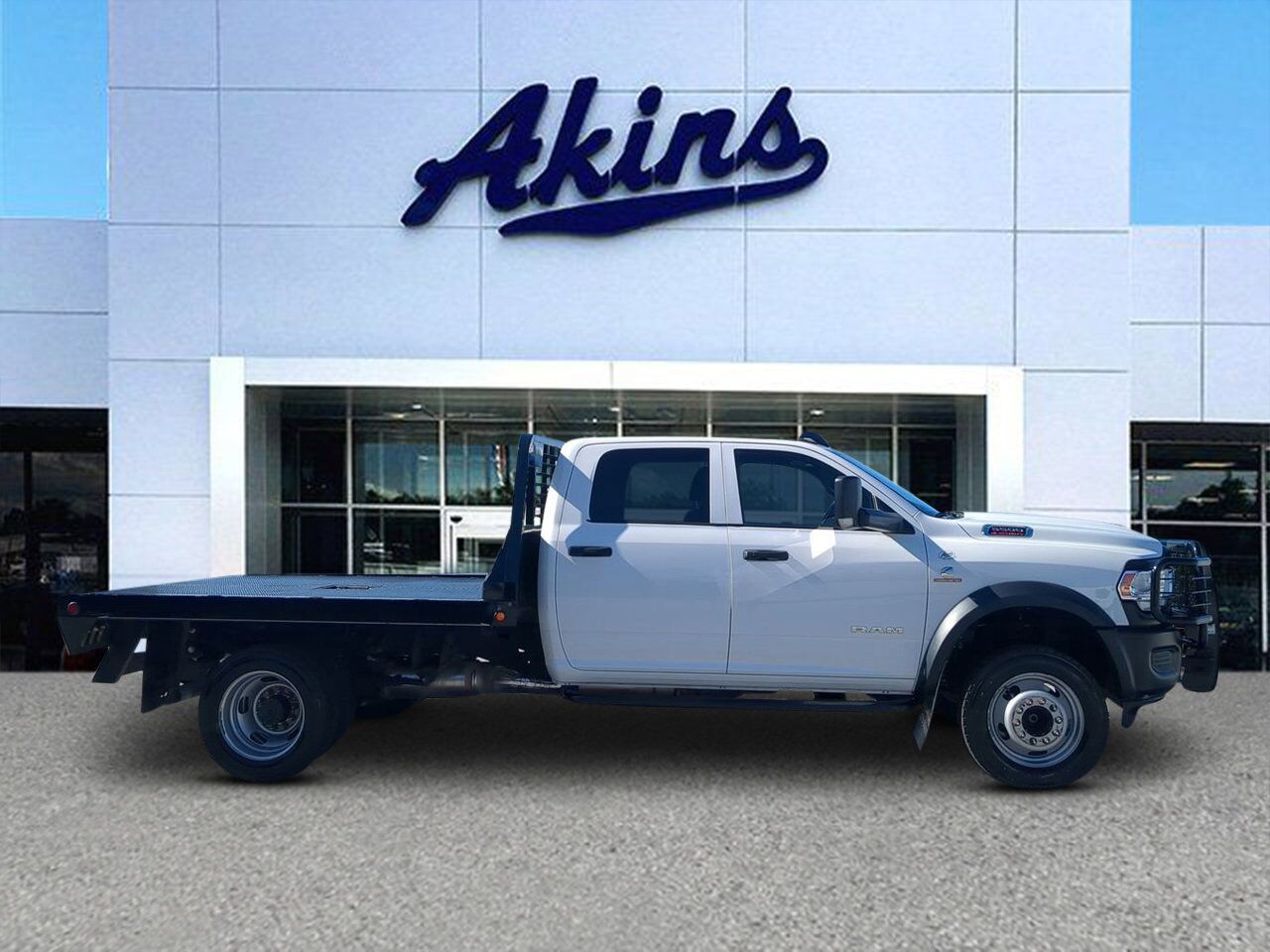 2022 Ram 5500 Chassis Cab Tradesman