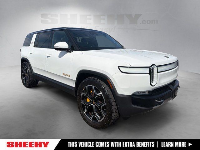 2022 Rivian R1S