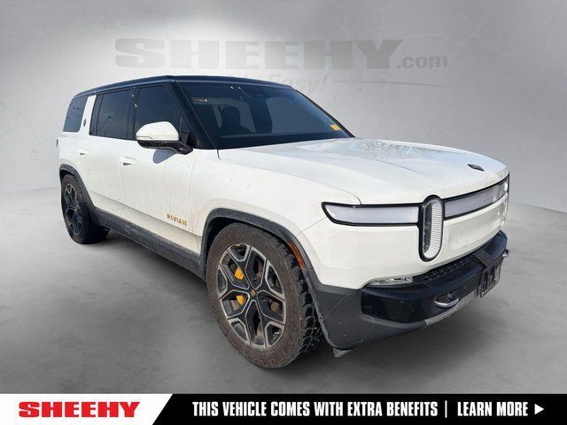 2022 Rivian R1S