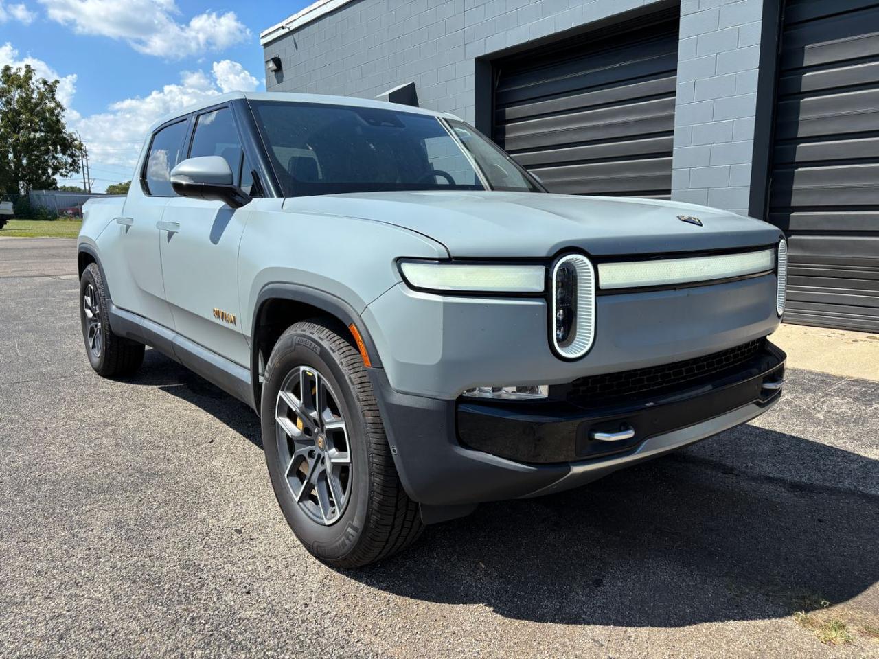 2022 Rivian R1T Adventure Franklin OH