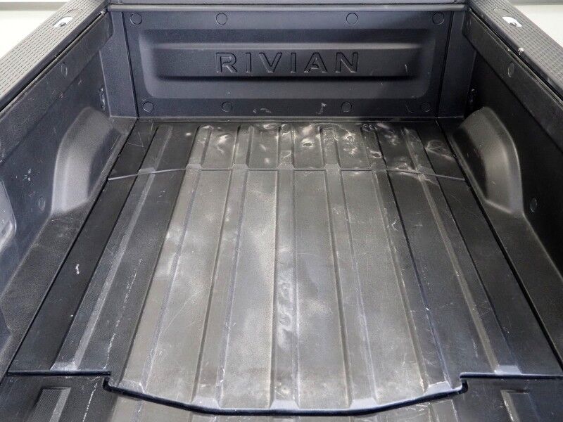 2022 Rivian R1T Adventure Package AWD *QUAD-MOTOR, LARGE BATTERY PACK, NAVIGATION, ADAPTIVE CRUISE, SAFETY ALERTS, 360 VIEW CAMERAS, PANORAMA GLASS ROOF, CLIMATE SEATS, HEATED STEERING, MERIDIAN AUDIO, 21 INCH WHEELS, WIRELESS CHARGING Round Rock TX