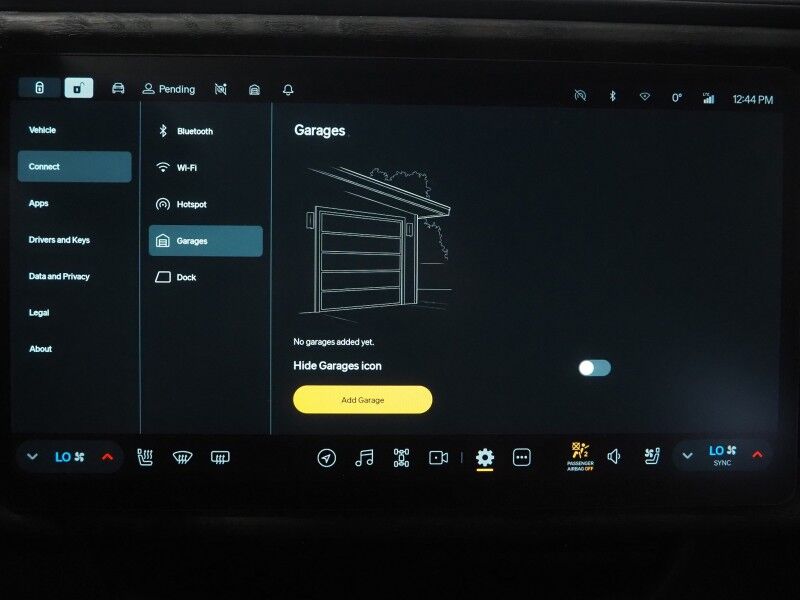 2022 Rivian R1T Adventure Package AWD *QUAD-MOTOR, LARGE BATTERY PACK, NAVIGATION, ADAPTIVE CRUISE, SAFETY ALERTS, 360 VIEW CAMERAS, PANORAMA GLASS ROOF, CLIMATE SEATS, HEATED STEERING, MERIDIAN AUDIO, 21 INCH WHEELS, WIRELESS CHARGING Round Rock TX