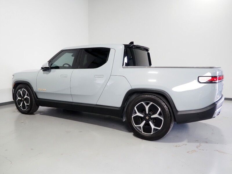 2022 Rivian R1T Adventure Package AWD *QUAD-MOTOR, LARGE BATTERY PACK, NAVIGATION, ADAPTIVE CRUISE, SAFETY ALERTS, 360 VIEW CAMERAS, PANORAMA GLASS ROOF, CLIMATE SEATS, HEATED STEERING, MERIDIAN AUDIO, 21 INCH WHEELS, WIRELESS CHARGING Round Rock TX