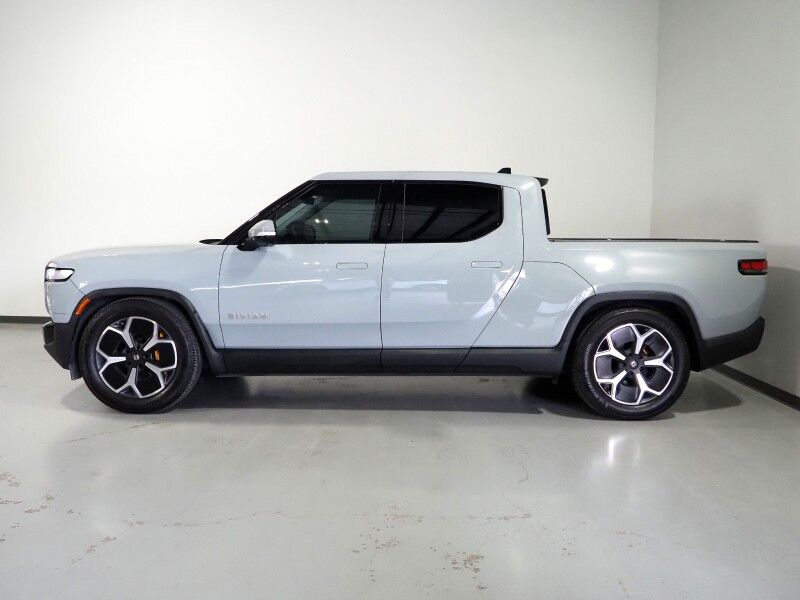2022 Rivian R1T Adventure Package AWD *QUAD-MOTOR, LARGE BATTERY PACK, NAVIGATION, ADAPTIVE CRUISE, SAFETY ALERTS, 360 VIEW CAMERAS, PANORAMA GLASS ROOF, CLIMATE SEATS, HEATED STEERING, MERIDIAN AUDIO, 21 INCH WHEELS, WIRELESS CHARGING Round Rock TX