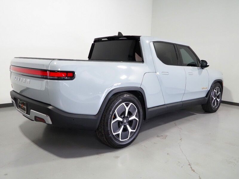2022 Rivian R1T Adventure Package AWD *QUAD-MOTOR, LARGE BATTERY PACK, NAVIGATION, ADAPTIVE CRUISE, SAFETY ALERTS, 360 VIEW CAMERAS, PANORAMA GLASS ROOF, CLIMATE SEATS, HEATED STEERING, MERIDIAN AUDIO, 21 INCH WHEELS, WIRELESS CHARGING Round Rock TX