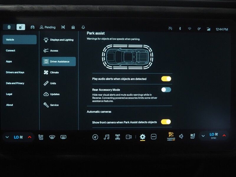 2022 Rivian R1T Adventure Package AWD *QUAD-MOTOR, LARGE BATTERY PACK, NAVIGATION, ADAPTIVE CRUISE, SAFETY ALERTS, 360 VIEW CAMERAS, PANORAMA GLASS ROOF, CLIMATE SEATS, HEATED STEERING, MERIDIAN AUDIO, 21 INCH WHEELS, WIRELESS CHARGING Round Rock TX