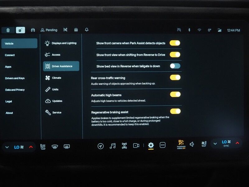 2022 Rivian R1T Adventure Package AWD *QUAD-MOTOR, LARGE BATTERY PACK, NAVIGATION, ADAPTIVE CRUISE, SAFETY ALERTS, 360 VIEW CAMERAS, PANORAMA GLASS ROOF, CLIMATE SEATS, HEATED STEERING, MERIDIAN AUDIO, 21 INCH WHEELS, WIRELESS CHARGING Round Rock TX