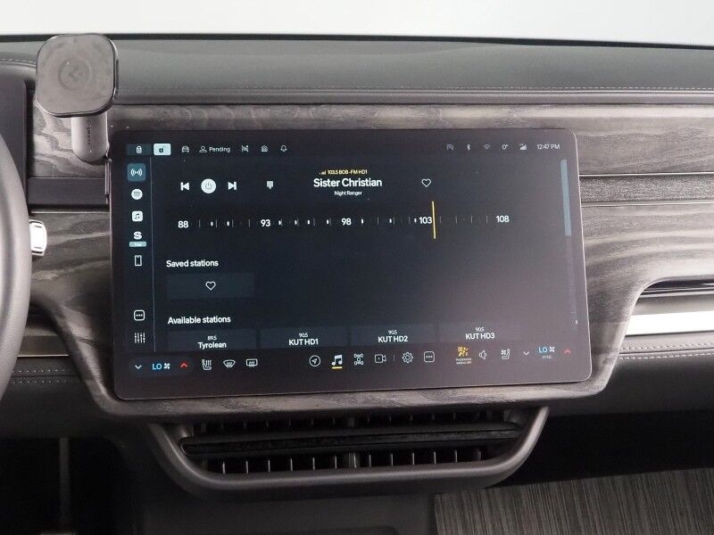 2022 Rivian R1T Adventure Package AWD *QUAD-MOTOR, LARGE BATTERY PACK, NAVIGATION, ADAPTIVE CRUISE, SAFETY ALERTS, 360 VIEW CAMERAS, PANORAMA GLASS ROOF, CLIMATE SEATS, HEATED STEERING, MERIDIAN AUDIO, 21 INCH WHEELS, WIRELESS CHARGING Round Rock TX