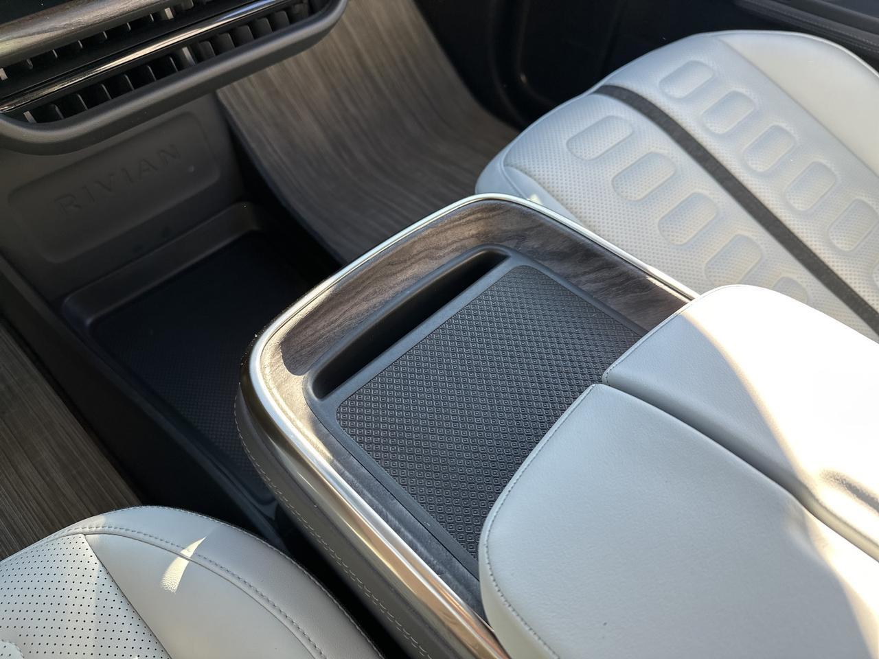 2022 Rivian R1T Adventure Chantilly VA