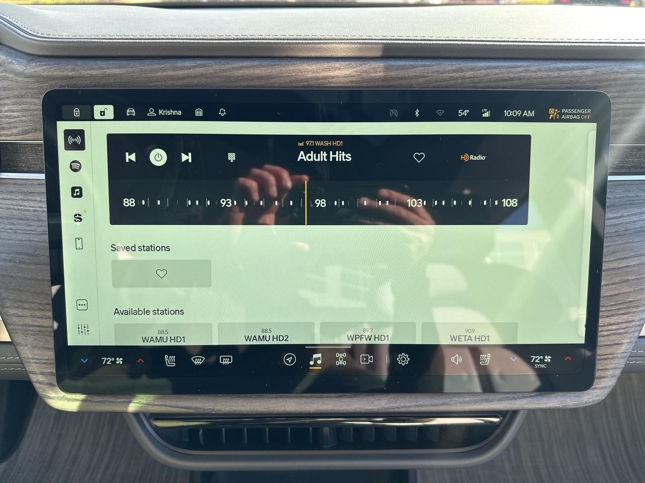 2022 Rivian R1T Adventure Chantilly VA
