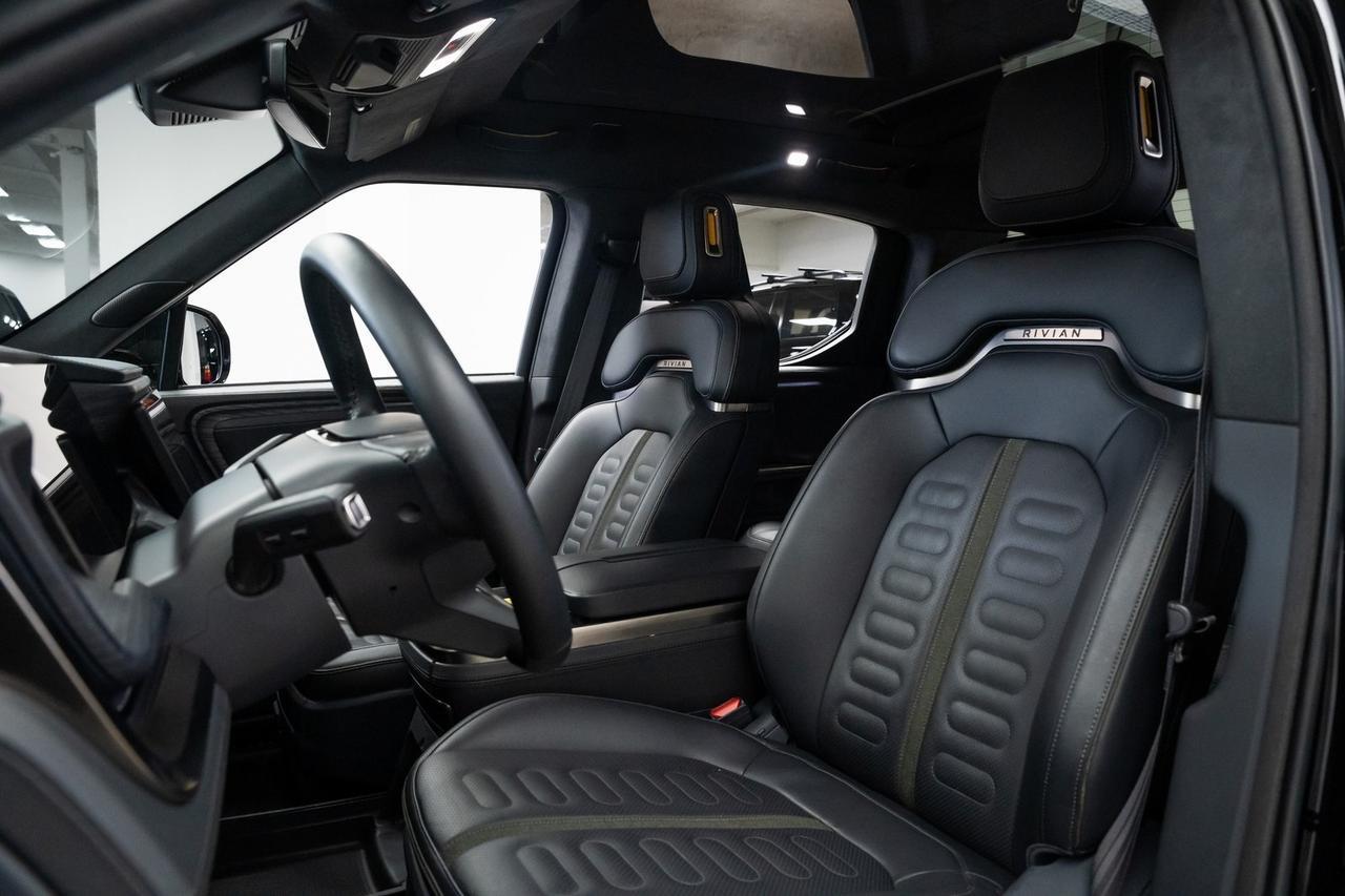 2022 Rivian R1T Launch Edition Vented Seats Launch Edition Package Portland OR