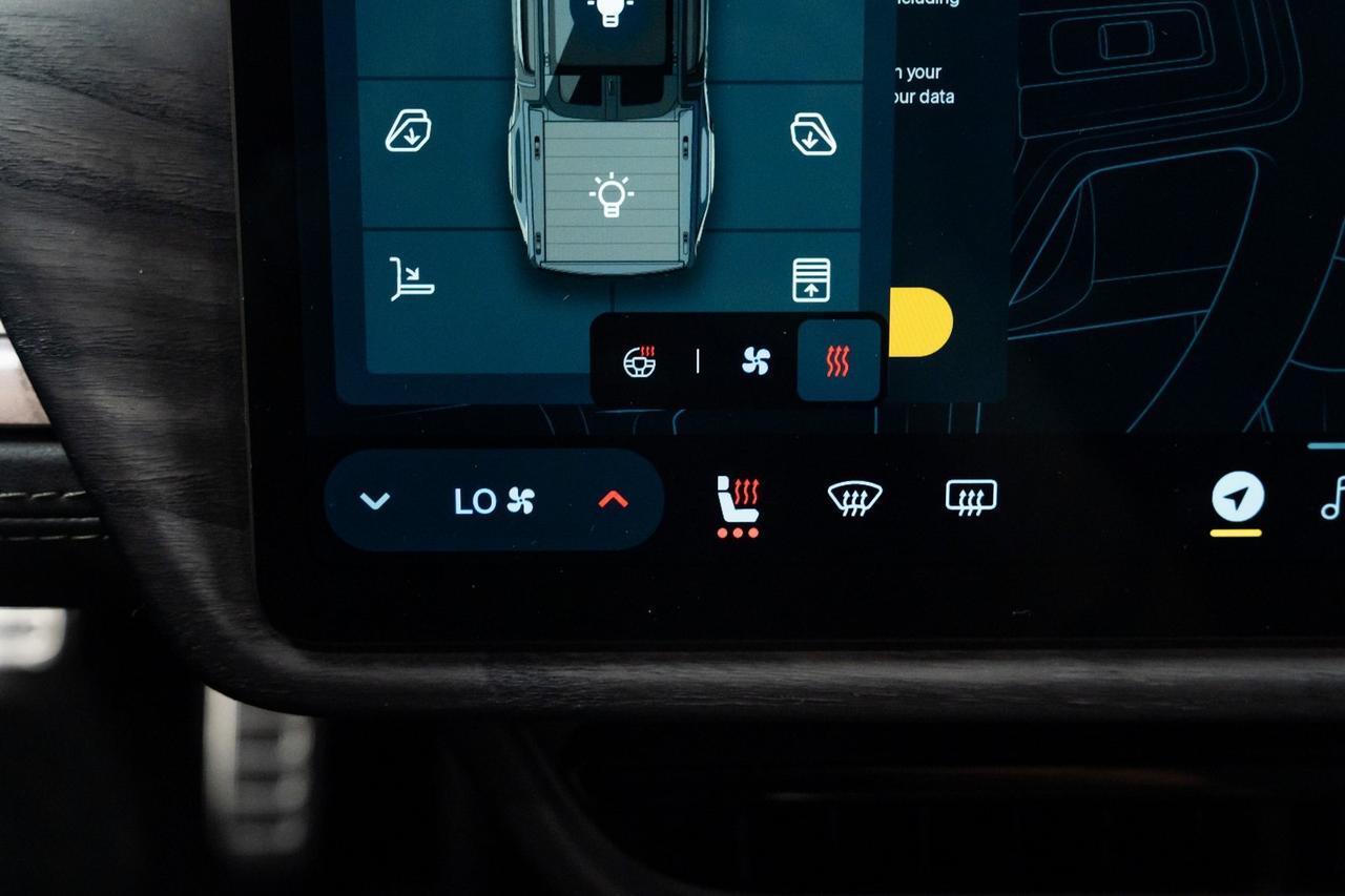 2022 Rivian R1T Launch Edition Vented Seats Launch Edition Package Portland OR
